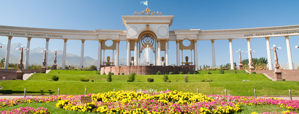 Limousinenservice Almaty | exklusiver Limousinenservice in Almaty